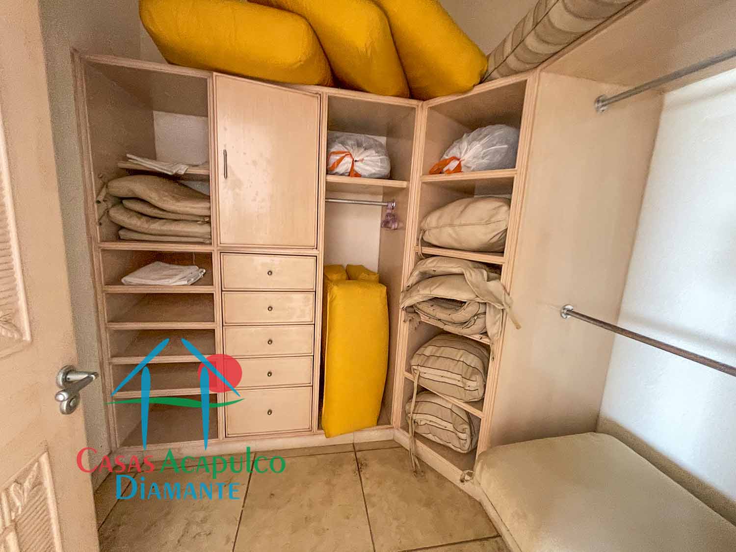 Tres Vidas Villa Universal - Recámara seis 9